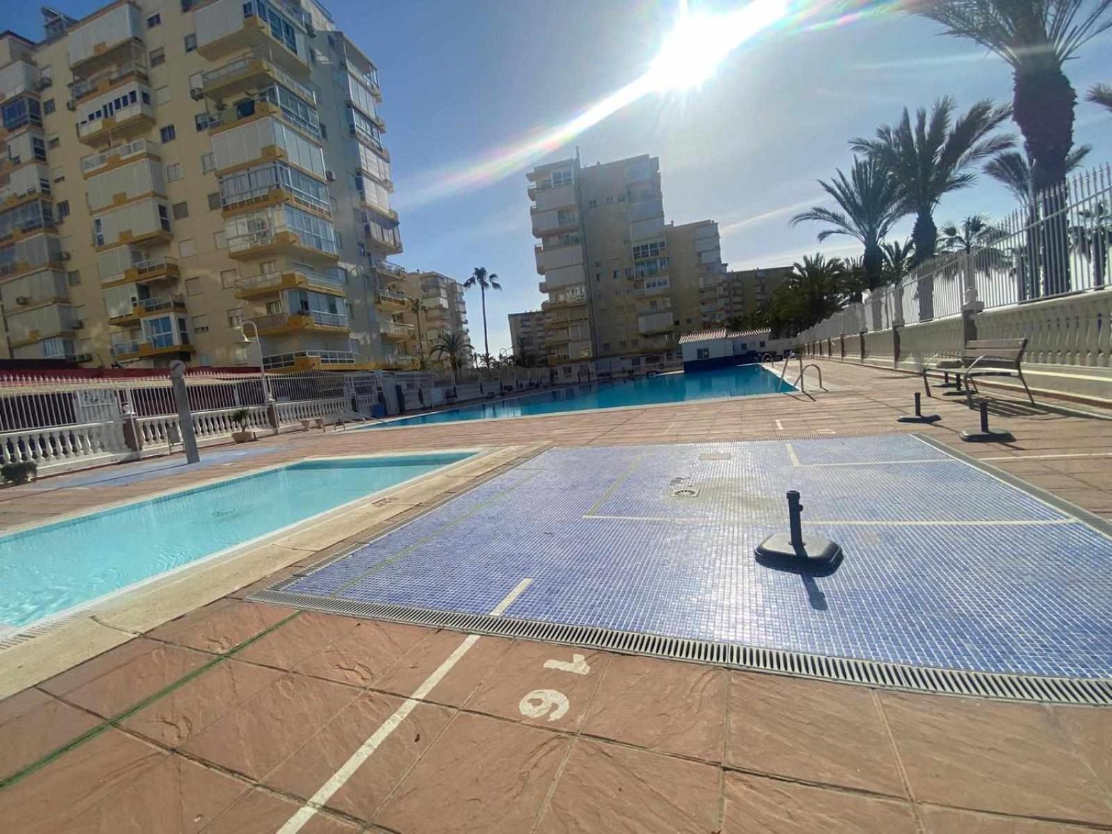 Hoja Cala Apartment Альгарробо-Коста Экстерьер фото