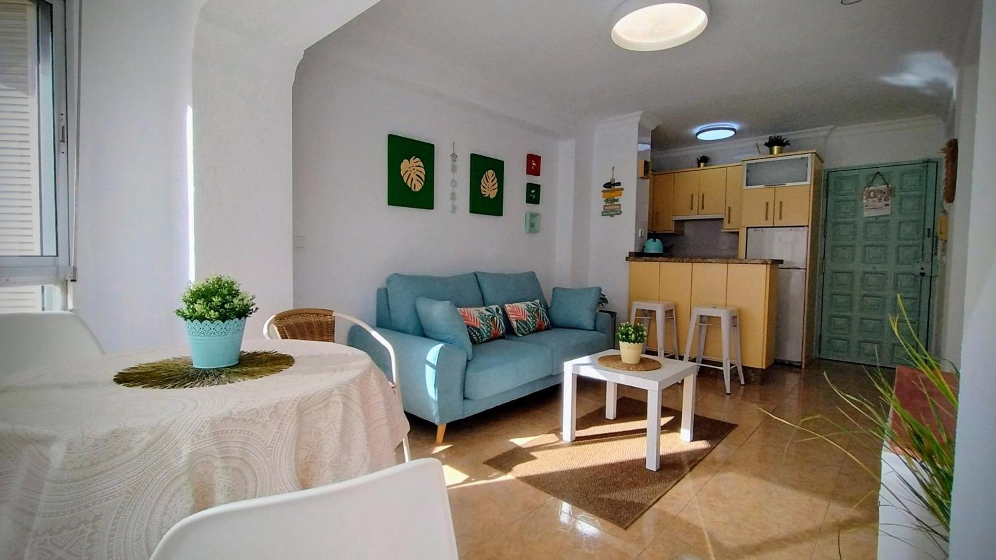 Hoja Cala Apartment Альгарробо-Коста Экстерьер фото
